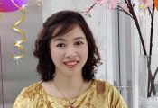 Cô Kim Hoa rạng rỡ ở tuổi 50