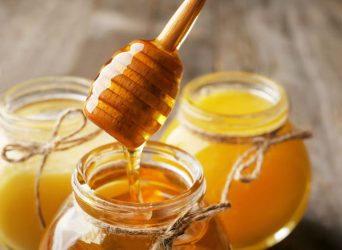 Cách xử lý nám bằng mật ong và những lưu ý khi áp dụng tránh hại da